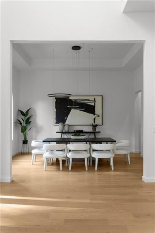 3293 Lenox Place NE, Atlanta, GA 30324