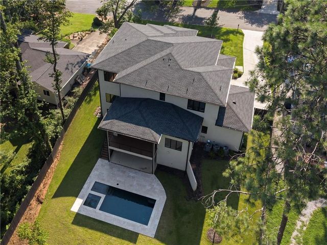 3293 Lenox Place NE, Atlanta, GA 30324