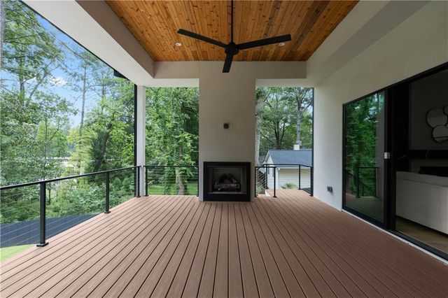 3293 Lenox Place NE, Atlanta, GA 30324