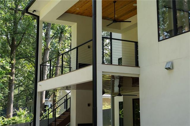 3293 Lenox Place NE, Atlanta, GA 30324