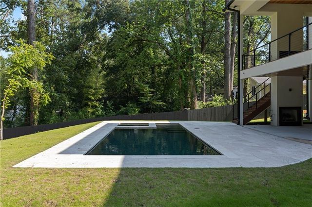 3293 Lenox Place NE, Atlanta, GA 30324