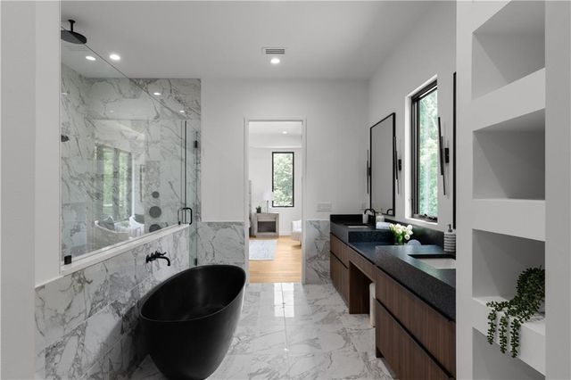 3293 Lenox Place NE, Atlanta, GA 30324