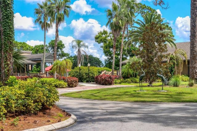 3025 QUAIL HOLLOW 17, Sarasota, FL 34235