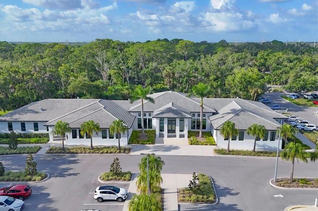 3025 QUAIL HOLLOW 17, Sarasota, FL 34235