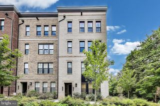 7462 BACKETT WOOD TER #306, Mclean, VA 22102