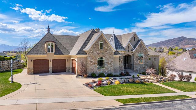 10493 N IVERSON LN, Highland, UT 84003