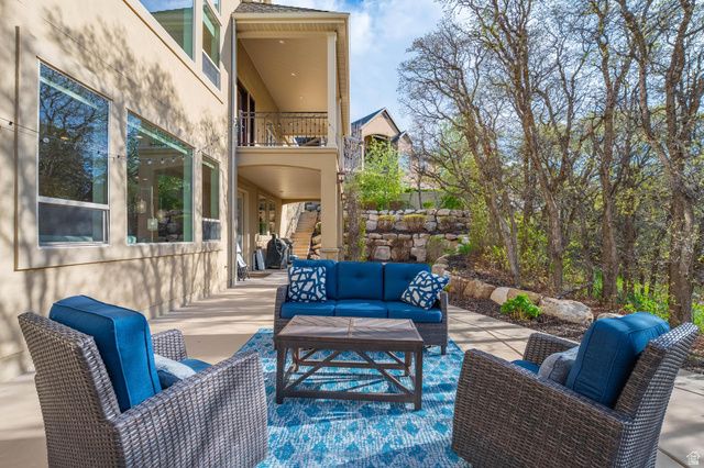 10493 N IVERSON LN, Highland, UT 84003