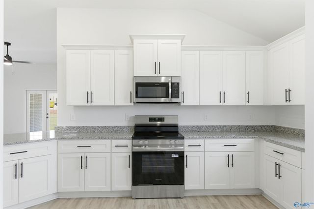 14098 Wildflower Drive, Harvest, AL 35749