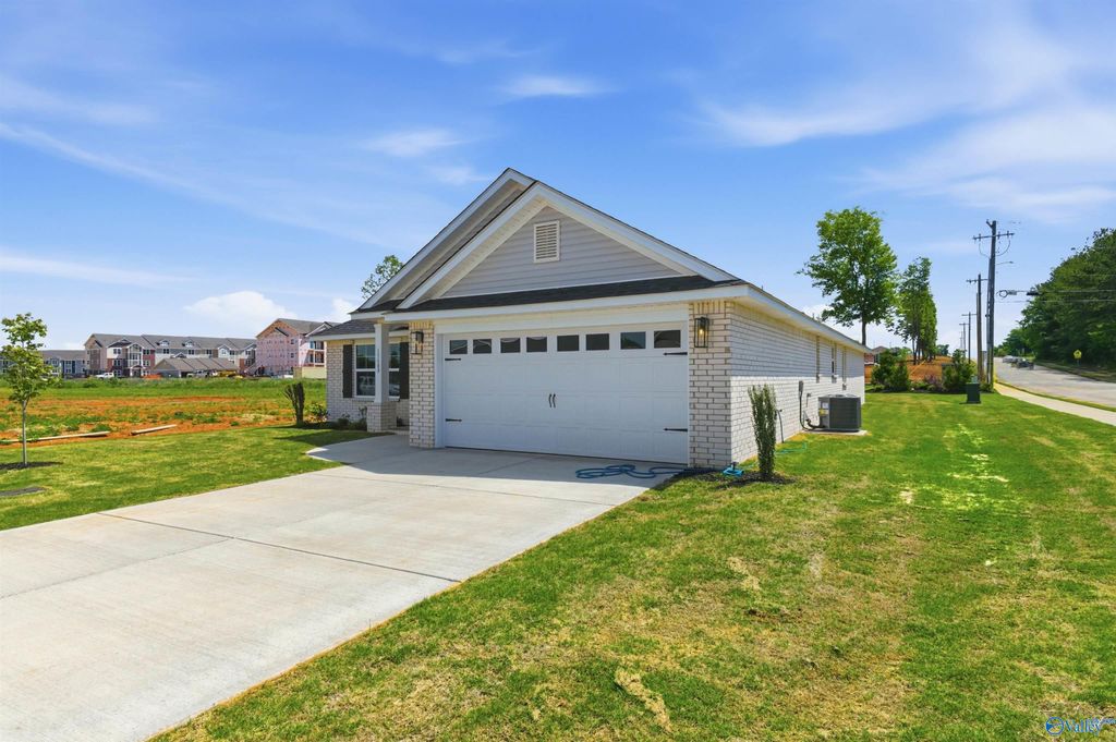14098 Wildflower Drive, Harvest, AL 35749