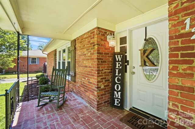 1205 Woodland Avenue, Monroe, NC 28112