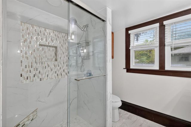 1022 N DONNELLY STREET, Mount Dora, FL 32757