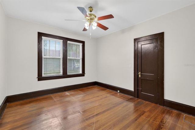 1022 N DONNELLY STREET, Mount Dora, FL 32757