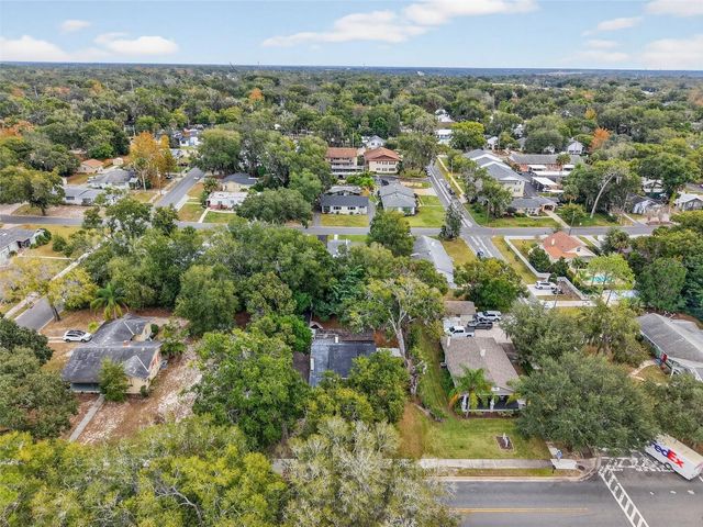 1022 N DONNELLY STREET, Mount Dora, FL 32757