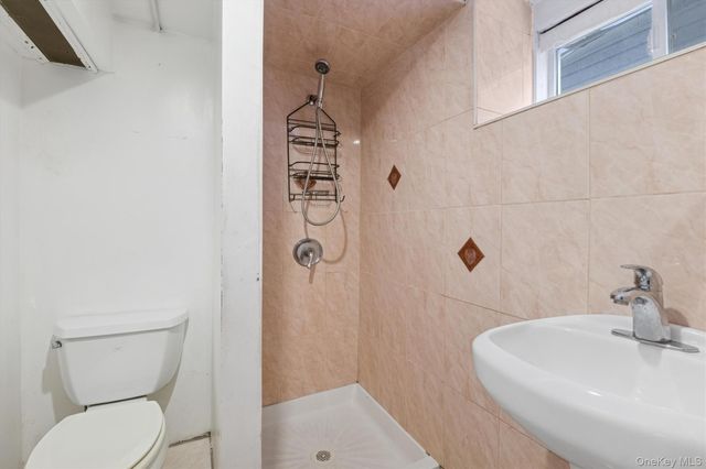 46 Benedict Avenue, Valley Stream, NY 11580