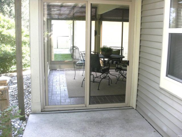 2241 S Bent Tree Drive, Bloomington, IN 47401