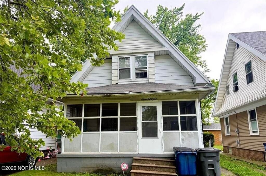 755 Dearborn Avenue, Toledo, OH 43605