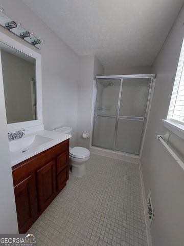 710 Georgia Avenue, Fayetteville, GA 30214