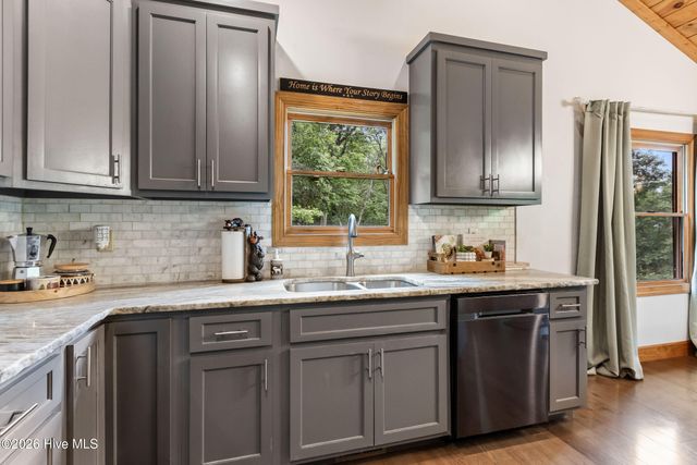 380 Bear Trail, Murphy, NC 28906
