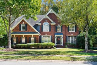 10010 Bayart Way, Huntersville, NC 28078