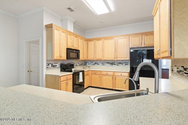 2040 EMERALD GREEN Road, Jacksonville, FL 32246