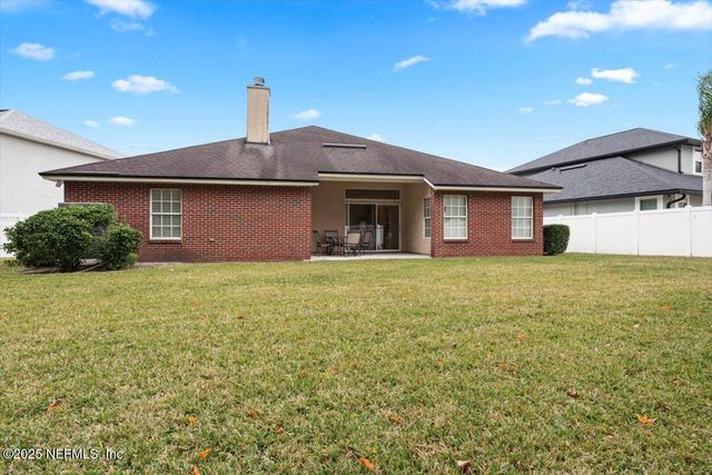 2040 EMERALD GREEN Road, Jacksonville, FL 32246