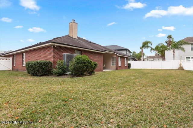 2040 EMERALD GREEN Road, Jacksonville, FL 32246