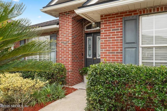 2040 EMERALD GREEN Road, Jacksonville, FL 32246