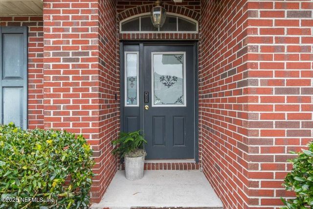 2040 EMERALD GREEN Road, Jacksonville, FL 32246