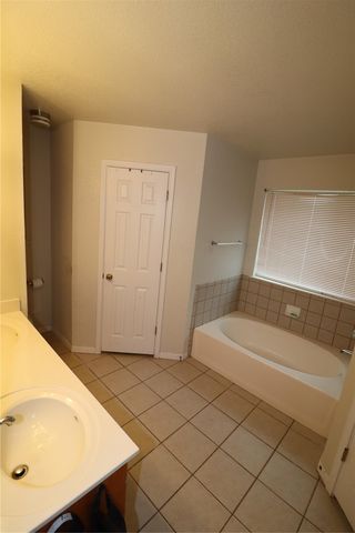 4702 E Shumard DR, Killeen, TX 76542