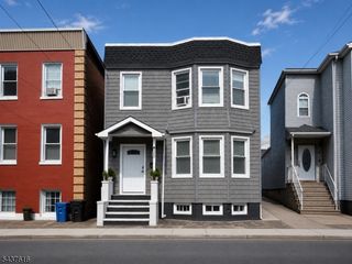 322 N 10Th St, Newark City, NJ 07107