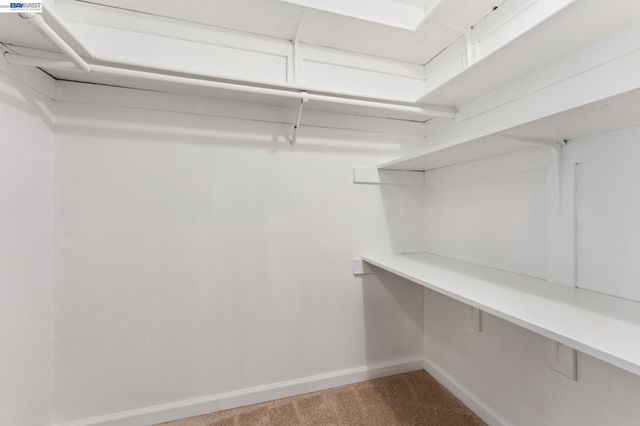 26 Raintree Ct 30, Hayward, CA 94544
