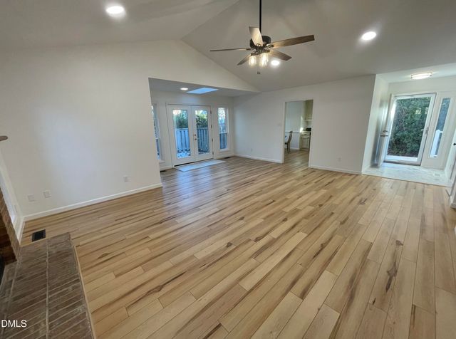 131 Clancy Circle, Cary, NC 27511