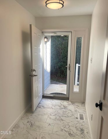 131 Clancy Circle, Cary, NC 27511