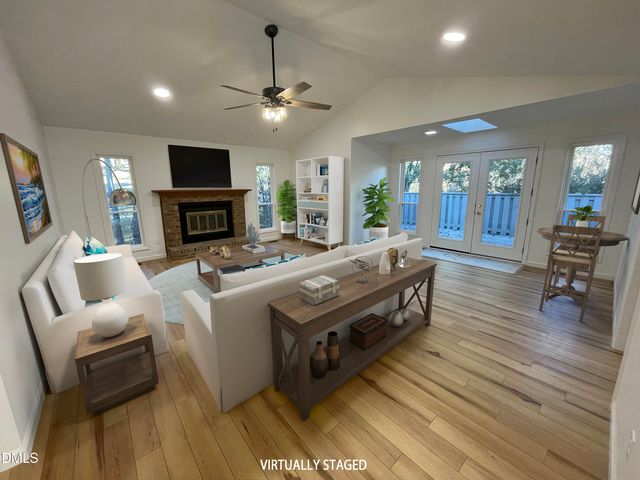 131 Clancy Circle, Cary, NC 27511