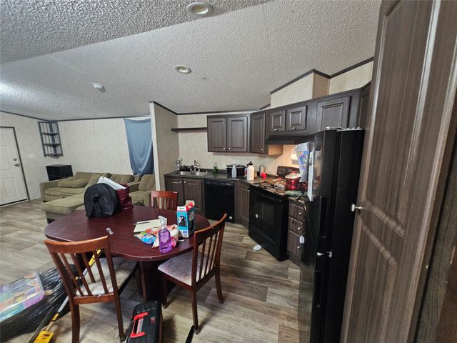 145 Firefly Drive, Springtown, TX 76082
