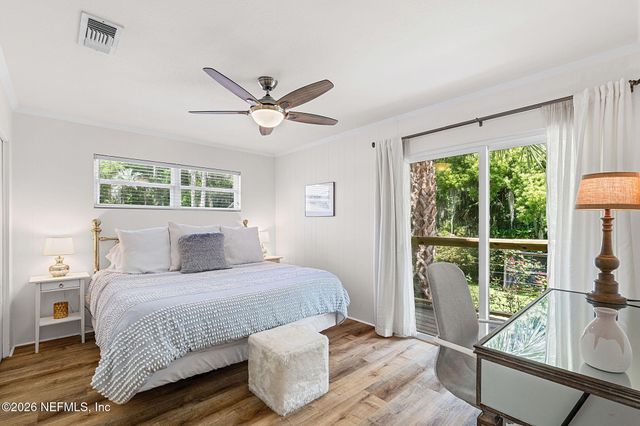 2247 SEGOVIA Avenue, Jacksonville, FL 32217