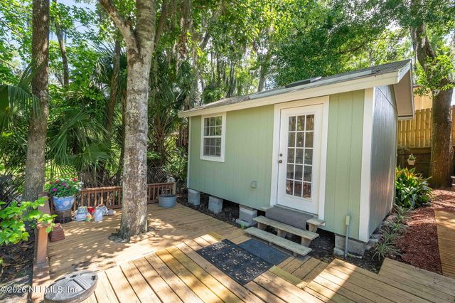 2247 SEGOVIA Avenue, Jacksonville, FL 32217