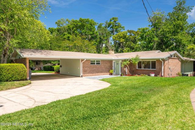 2247 SEGOVIA Avenue, Jacksonville, FL 32217
