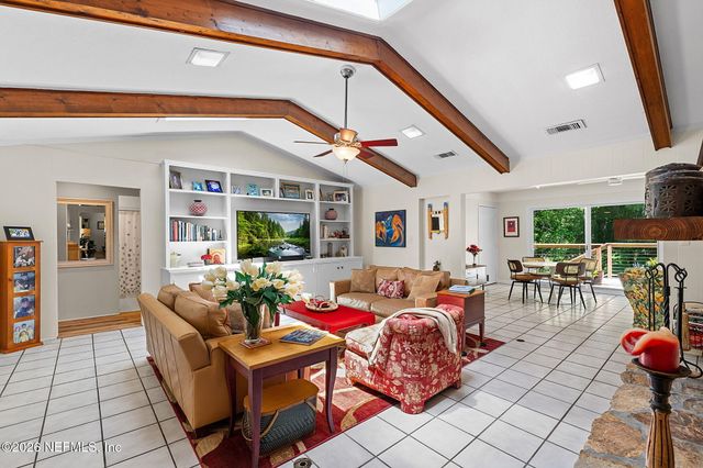 2247 SEGOVIA Avenue, Jacksonville, FL 32217
