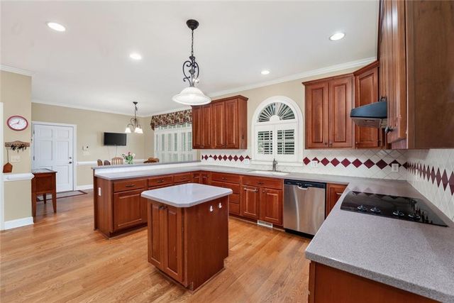 3201 Shaw Road, Marietta, GA 30066