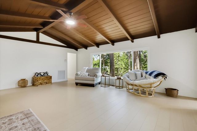 13316 Banner Lava Cap Rd, Nevada City, CA 95959