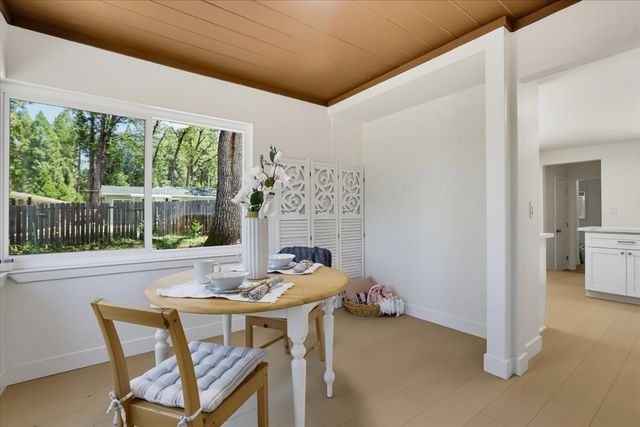 13316 Banner Lava Cap Rd, Nevada City, CA 95959