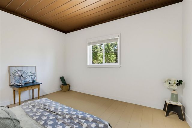 13316 Banner Lava Cap Rd, Nevada City, CA 95959