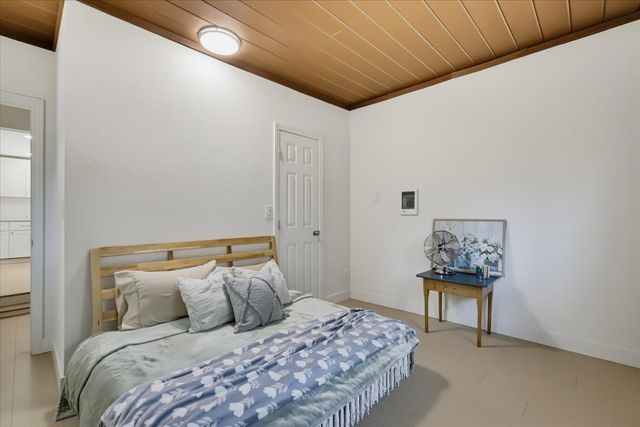 13316 Banner Lava Cap Rd, Nevada City, CA 95959