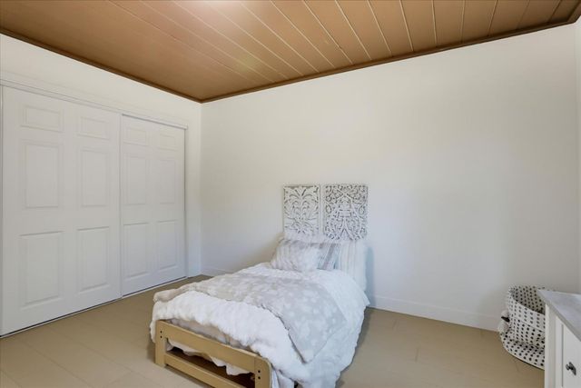 13316 Banner Lava Cap Rd, Nevada City, CA 95959