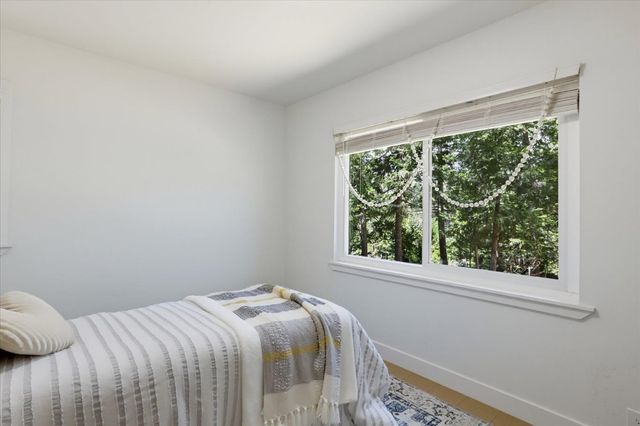 13316 Banner Lava Cap Rd, Nevada City, CA 95959