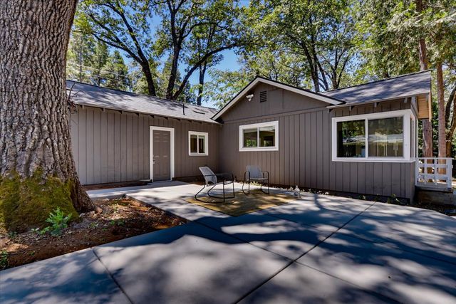 13316 Banner Lava Cap Rd, Nevada City, CA 95959