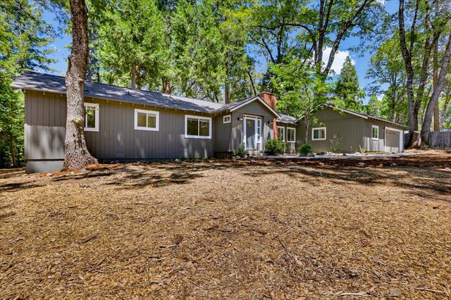 13316 Banner Lava Cap Rd, Nevada City, CA 95959