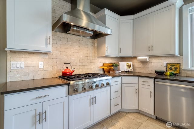 2049 Stillwater Drive, Walla Walla, WA 99362