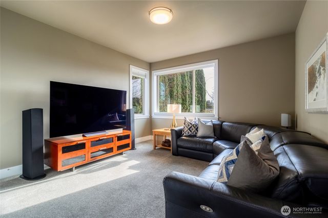 2049 Stillwater Drive, Walla Walla, WA 99362